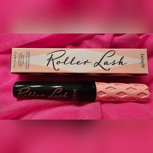 Benefit Roller Lash Mascara - Black and Peach